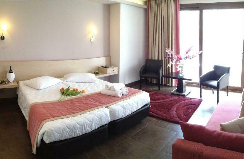 غرفة قياسية, Ifigenia