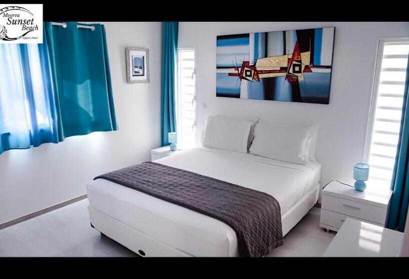 بانگلوی استاندارد, Moorea Sunset Beach