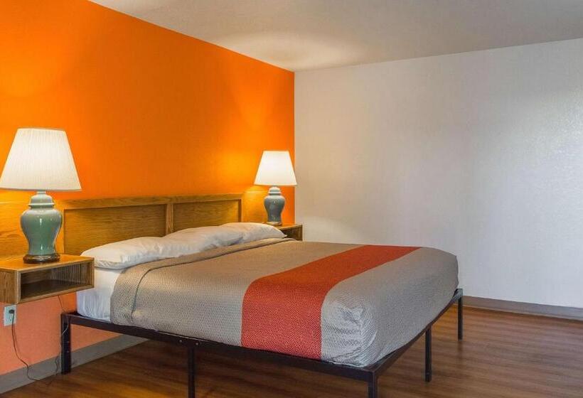 スタンダードルーム, Motel 6 Madras, Or