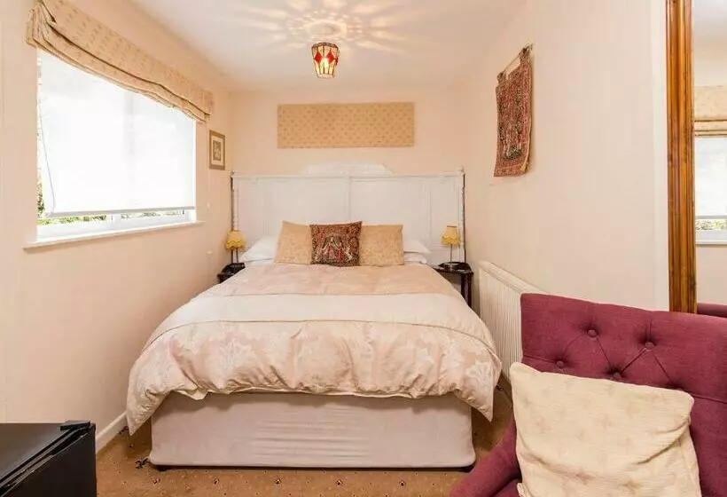 Chambre Basic, Dolphin Guest House