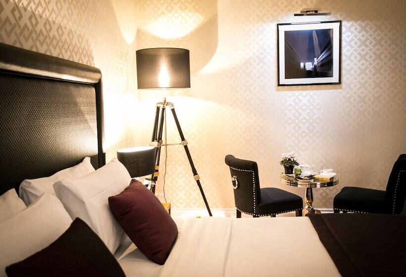 اتاق لوکس سه تخته, Minerva Relais