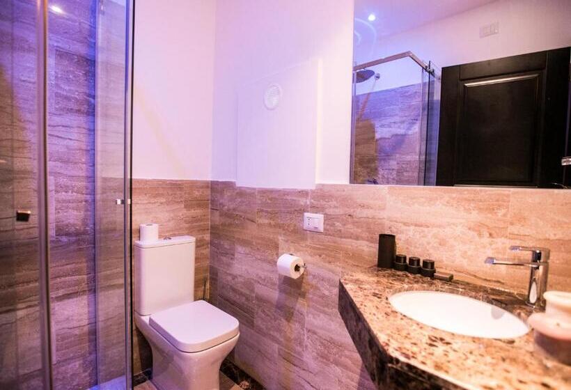 اتاق سوپریور, Minerva Relais