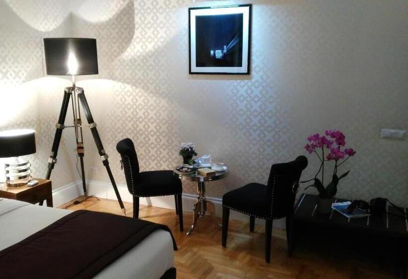 חדר דלוקס לשלושה, Minerva Relais