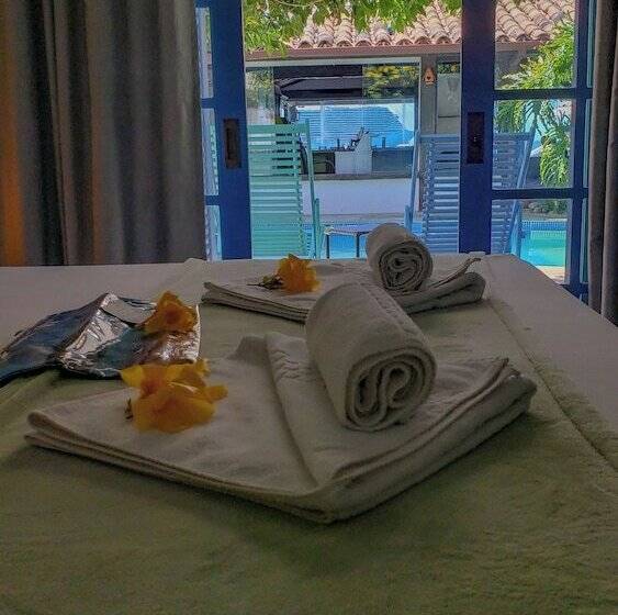 プールビュースイート, Vila Bela Emília