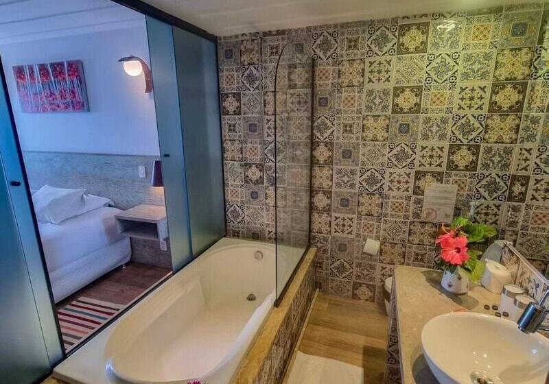 オーシャンビューデラックススイート, Vila Bela Emília