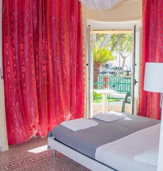 Номер Стандарт с Балконом, Villa Anna B&b