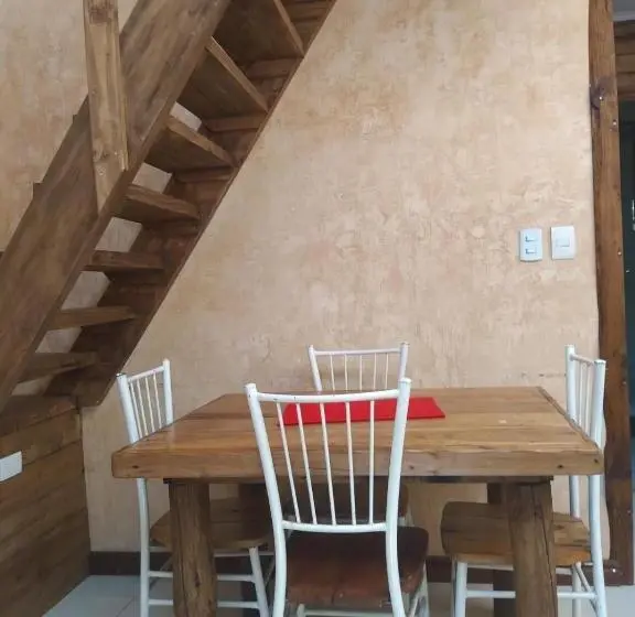 2-Schlafzimmer-Haus, Hostal Macal