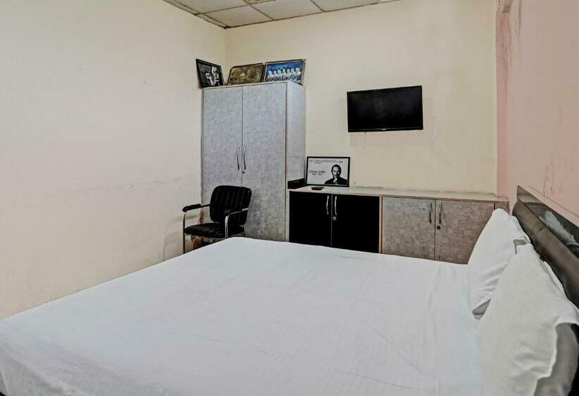 トリプルクラシックルーム, Oyo 81121 Modern