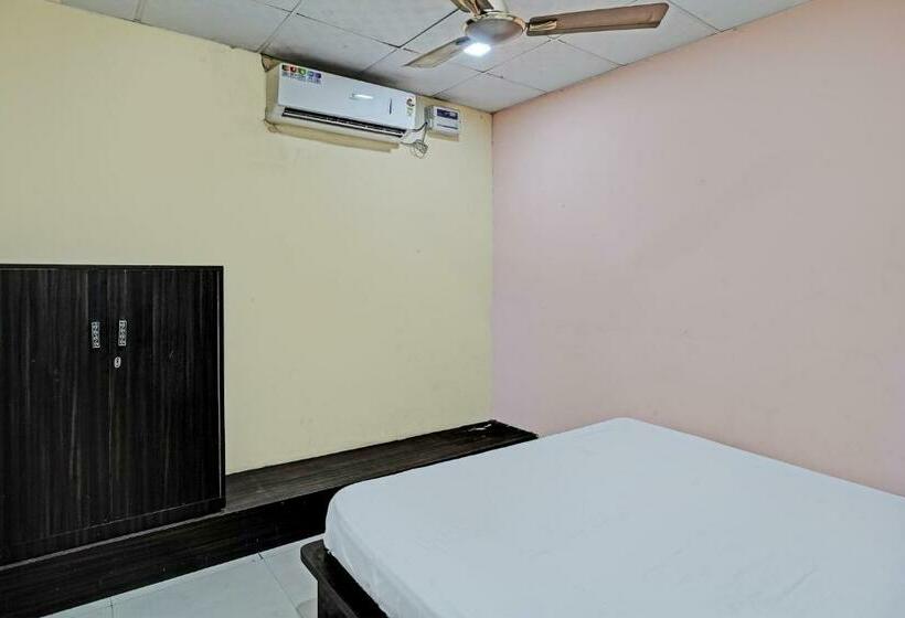 トリプルクラシックルーム, Oyo 81121 Modern