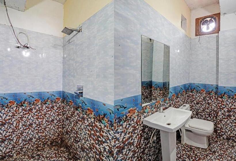 トリプルクラシックルーム, Oyo 81121 Modern