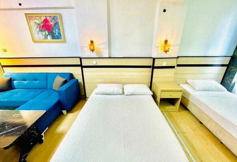 패밀리 스튜디오, Grand Lavi̇n