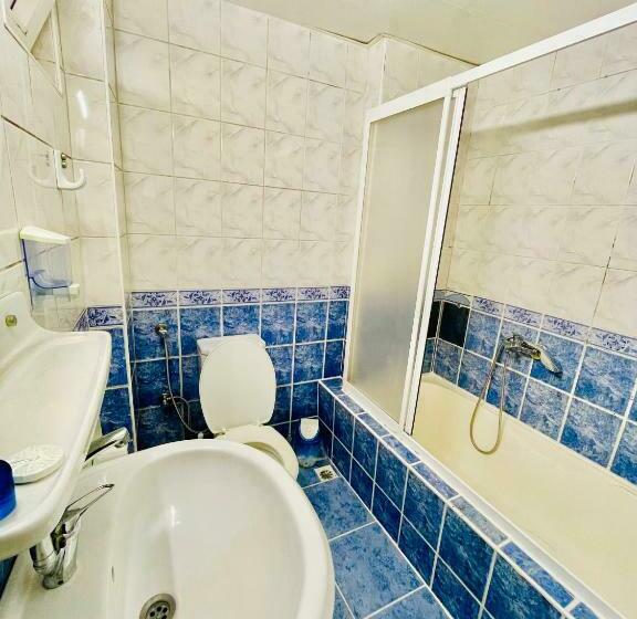 Номер Стандарт, Grand Lavi̇n