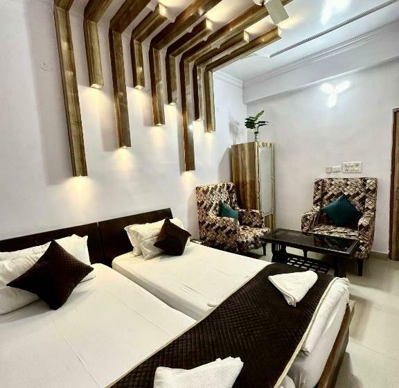 اتاق اکونومی, Buddha International