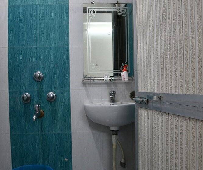 اتاق لوکس, Buddha International