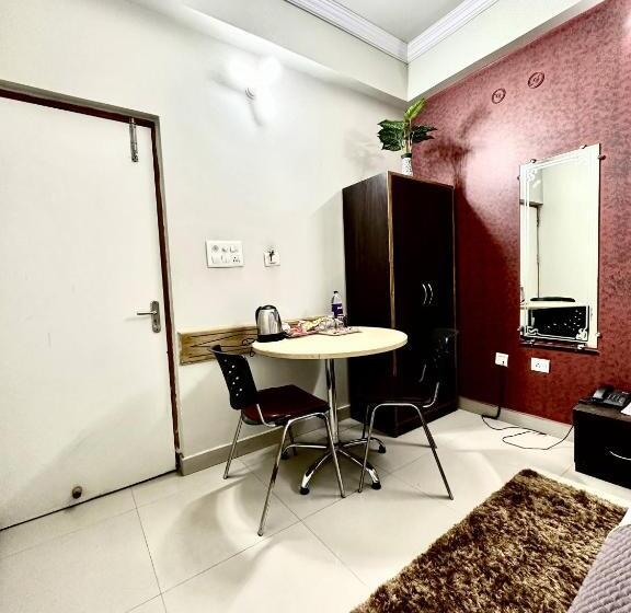 اتاق استاندارد, Buddha International