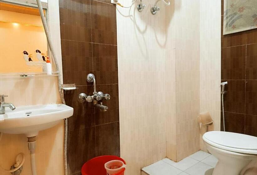 اتاق لوکس, Buddha International