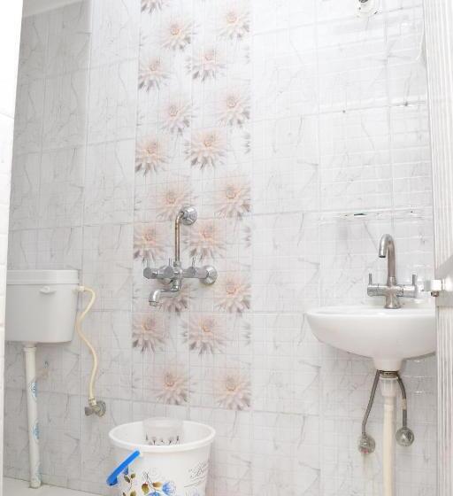 اتاق لوکس, Buddha International