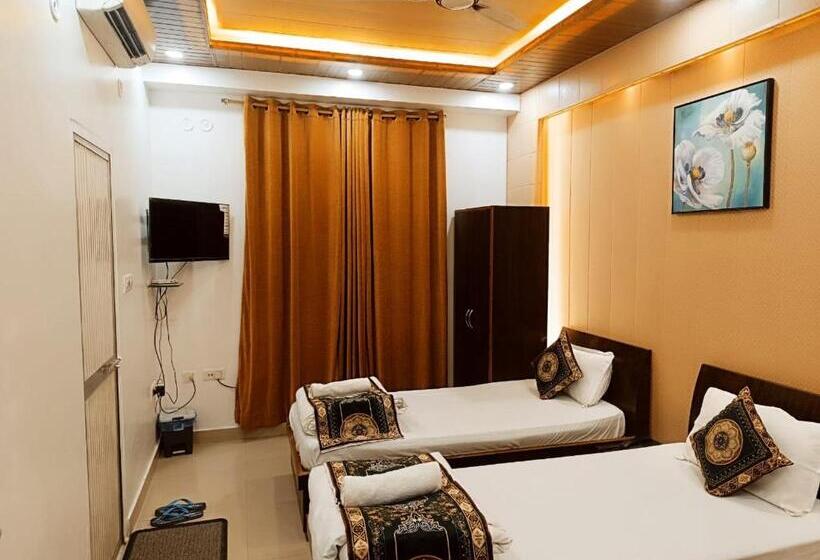 اتاق لوکس, Buddha International