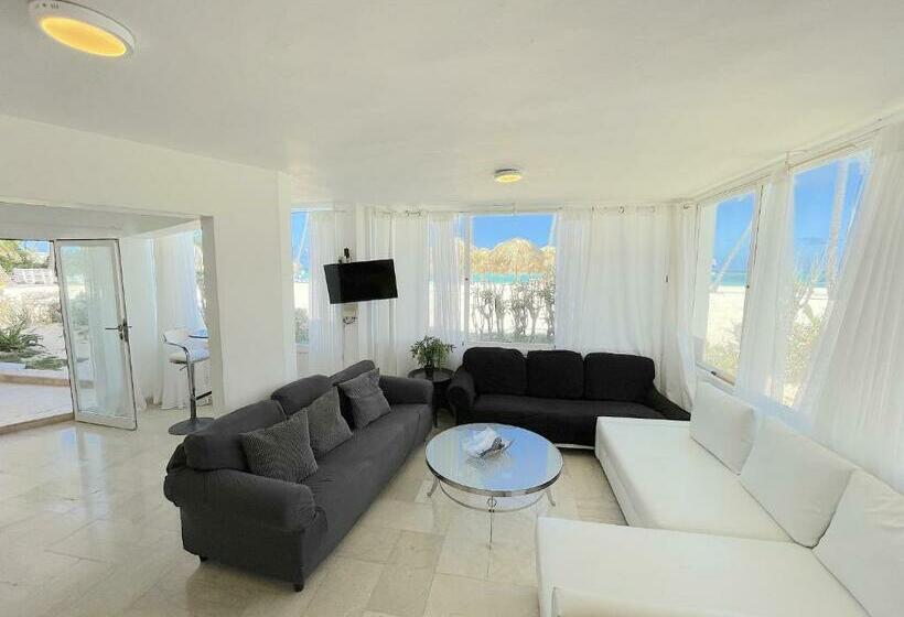 آپارتمان 1 خوابه با چشم‌انداز دریا, Oceanfront & Garden View Villas Hotel Wifi Bbq Parking Los Corales Beach Club & Spa