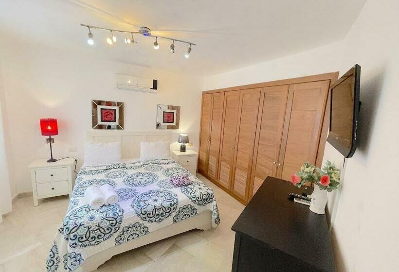 آپارتمان 1 خوابه با چشمانداز دریا, Oceanfront & Garden View Villas Hotel Wifi Bbq Parking Los Corales Beach Club & Spa