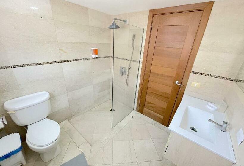 آپارتمان 1 خوابه با چشم‌انداز دریا, Oceanfront & Garden View Villas Hotel Wifi Bbq Parking Los Corales Beach Club & Spa
