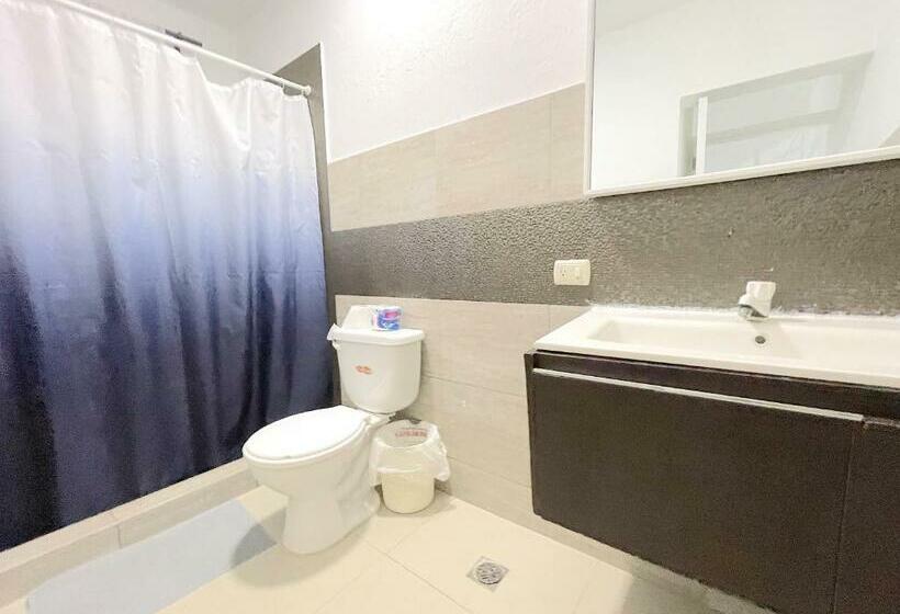 ویلای لوکس 1 خوابه, Oceanfront & Garden View Villas Hotel Wifi Bbq Parking Los Corales Beach Club & Spa