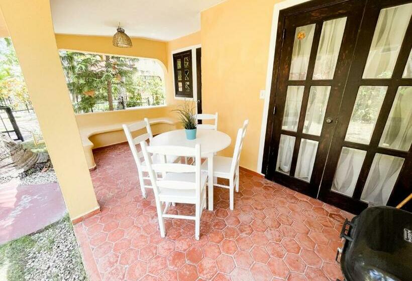 ویلای 1 خوابه با چشمانداز باغ, Oceanfront & Garden View Villas Hotel Wifi Bbq Parking Los Corales Beach Club & Spa