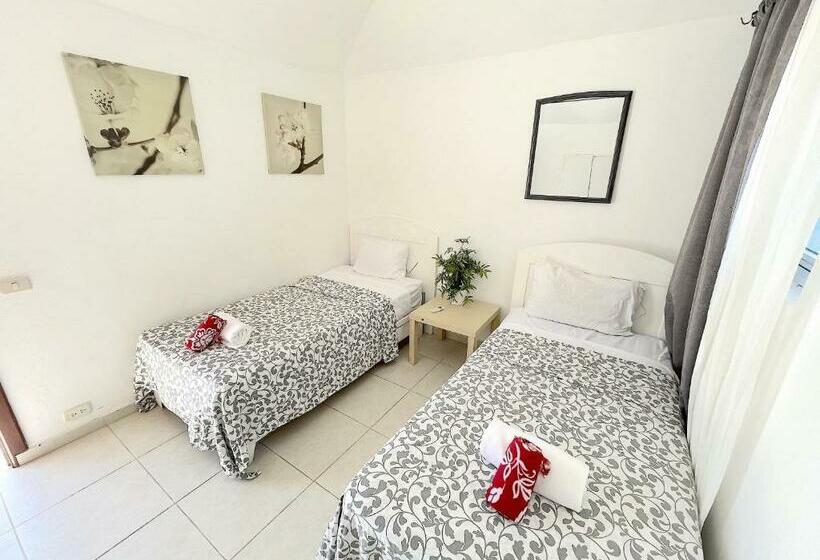 1 Bedroom Penthouse Apartment, Oceanfront & Garden View Villas Hotel Wifi Bbq Parking Los Corales Beach Club & Spa