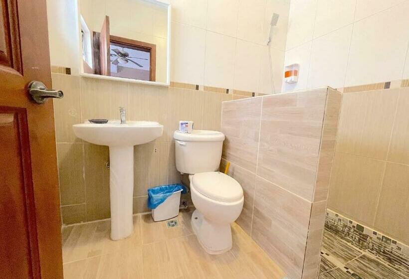 آپارتمان 1 خوابه با بالکن, Oceanfront & Garden View Villas Hotel Wifi Bbq Parking Los Corales Beach Club & Spa