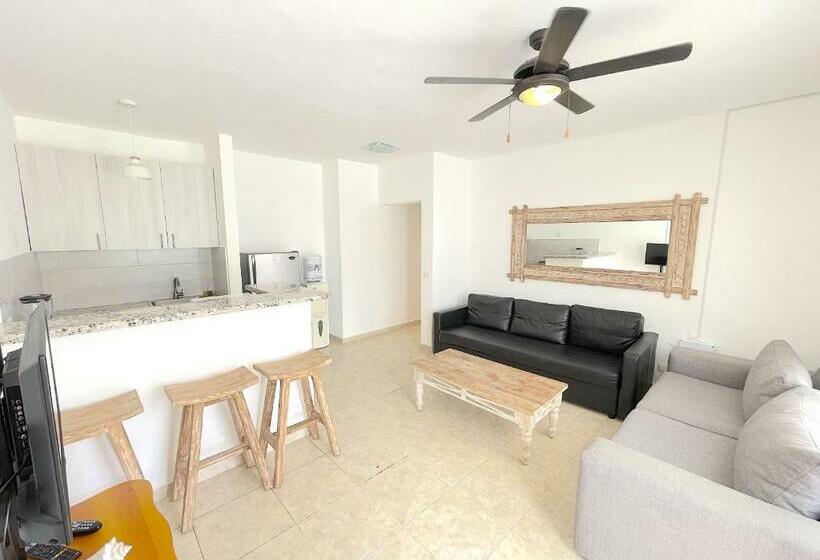 آپارتمان 1 خوابه با چشم‌انداز استخر, Oceanfront & Garden View Villas Hotel Wifi Bbq Parking Los Corales Beach Club & Spa