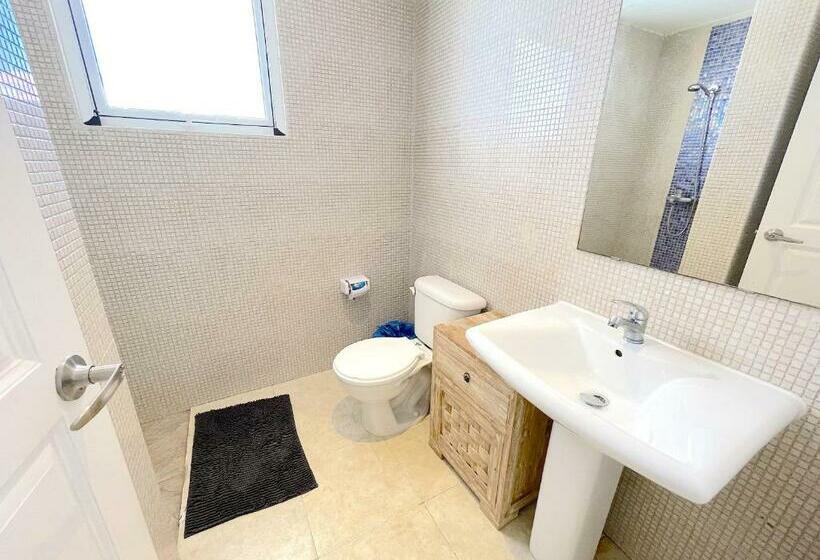 آپارتمان 1 خوابه با چشمانداز استخر, Oceanfront & Garden View Villas Hotel Wifi Bbq Parking Los Corales Beach Club & Spa