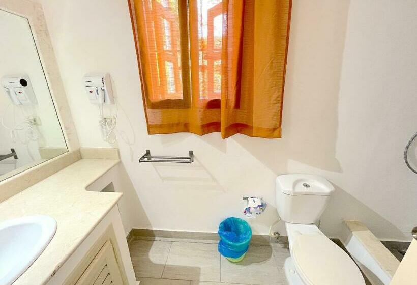 ویلای 1 خوابه با چشمانداز باغ, Oceanfront & Garden View Villas Hotel Wifi Bbq Parking Los Corales Beach Club & Spa