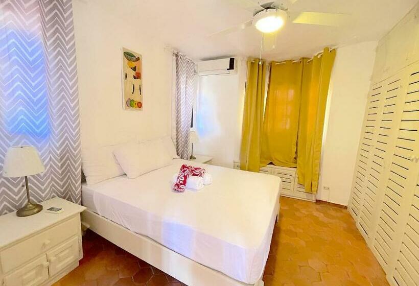 ویلای سوپریور 1 خوابه, Oceanfront & Garden View Villas Hotel Wifi Bbq Parking Los Corales Beach Club & Spa