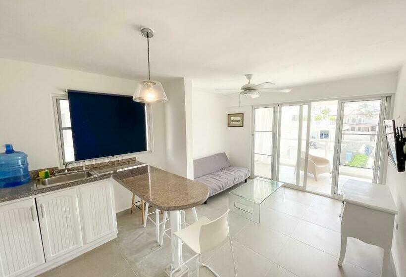 آپارتمان 1 خوابه با چشمانداز دریا, Oceanfront & Garden View Villas Hotel Wifi Bbq Parking Los Corales Beach Club & Spa