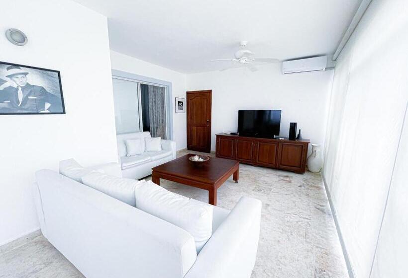 آپارتمان 1 خوابه با چشم‌انداز استخر, Oceanfront & Garden View Villas Hotel Wifi Bbq Parking Los Corales Beach Club & Spa
