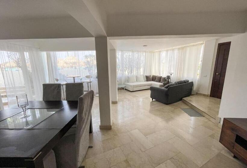 آپارتمان 1 خوابه با چشمانداز دریا, Oceanfront & Garden View Villas Hotel Wifi Bbq Parking Los Corales Beach Club & Spa