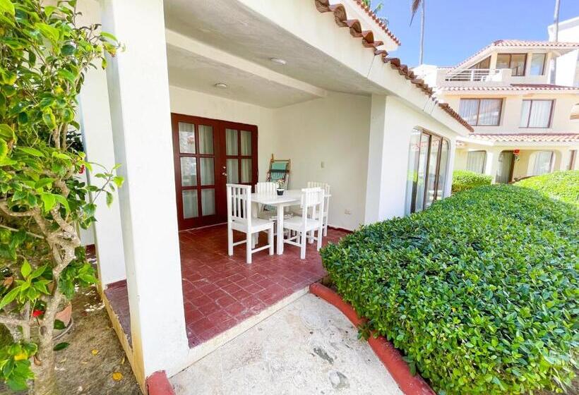 ویلای 1 خوابه با چشمانداز باغ, Oceanfront & Garden View Villas Hotel Wifi Bbq Parking Los Corales Beach Club & Spa