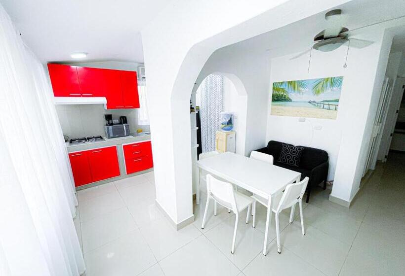 ویلای لوکس 1 خوابه, Oceanfront & Garden View Villas Hotel Wifi Bbq Parking Los Corales Beach Club & Spa