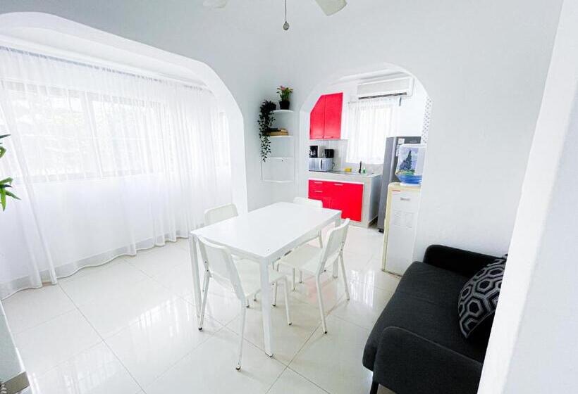 ویلای لوکس 1 خوابه, Oceanfront & Garden View Villas Hotel Wifi Bbq Parking Los Corales Beach Club & Spa