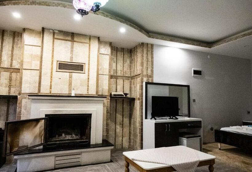 اتاق استاندارد با چشم‌انداز باغ, Stone House Buti̇k Otel