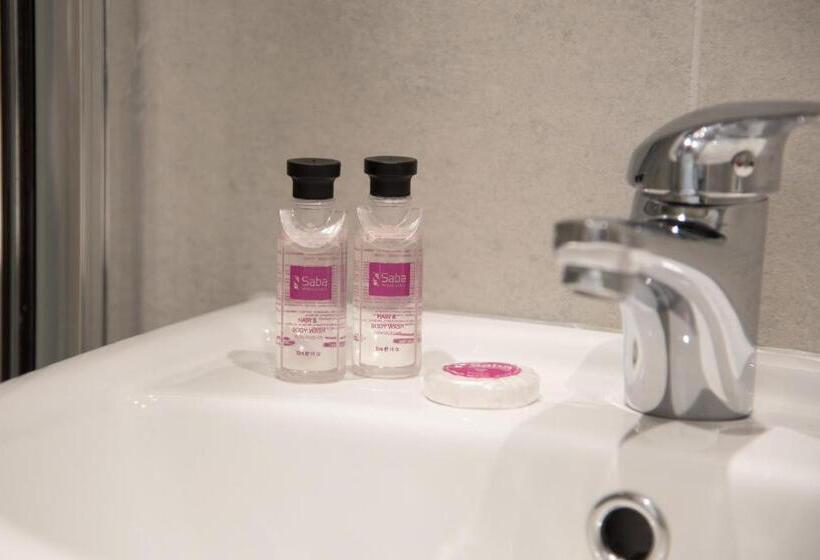 四人标准间, Saba Rooms And Apartments