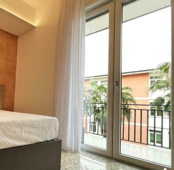 Quarto standart com varanda, Interno Sei B&b