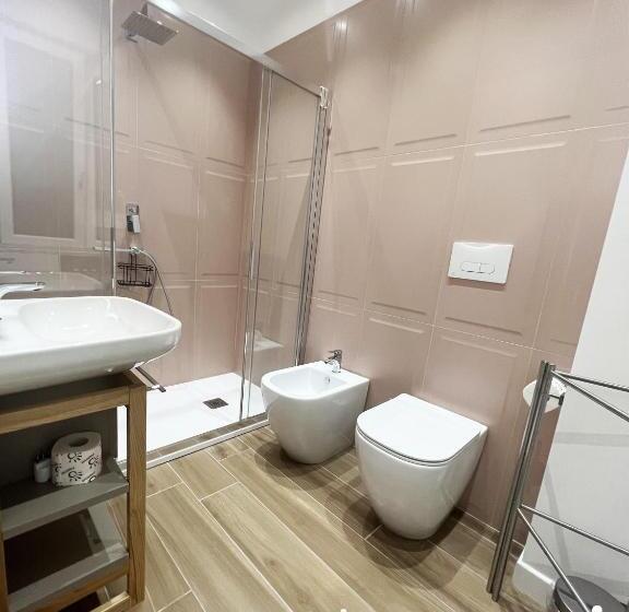 اتاق استاندارد سه نفره, Interno Sei B&b