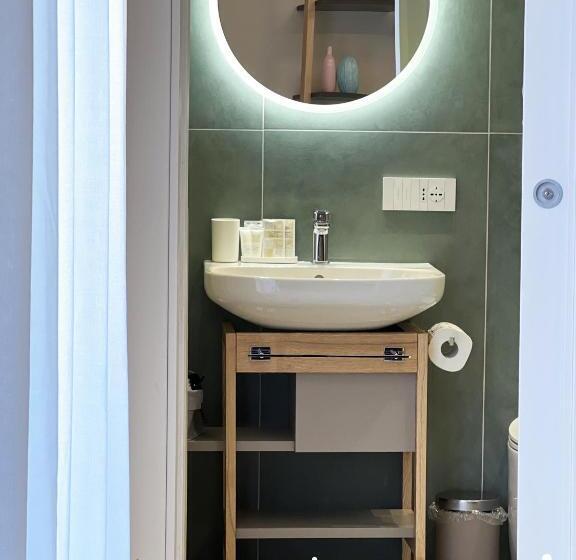 اتاق استاندارد با بالکن, Interno Sei B&b