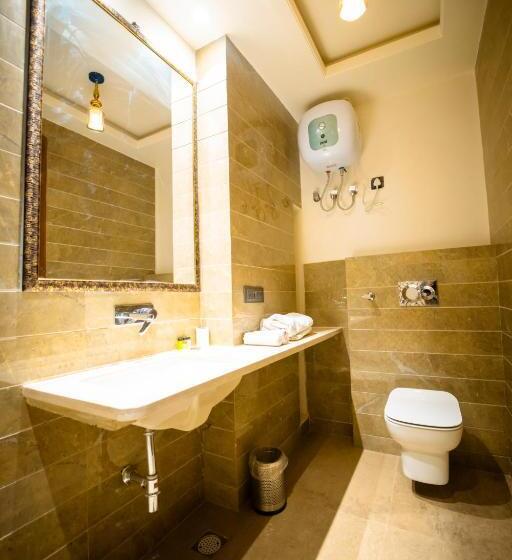 4인용 스탠다드 룸, Ashok Villa