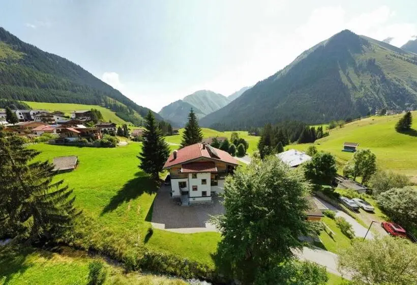آپارتمان 1 خوابه با چشمانداز, Aparthotels Berwang / Haus Wiesengrund