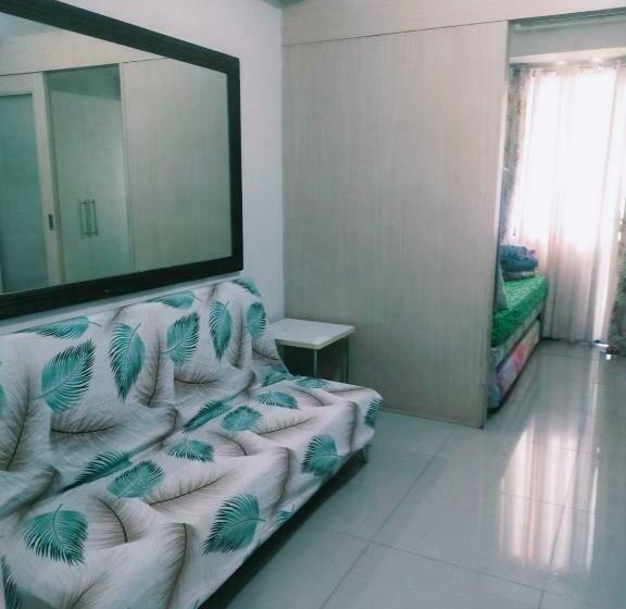 סטודיו סטנדרט עם מרפסת, Rhm Condostaycation At Sea Residence