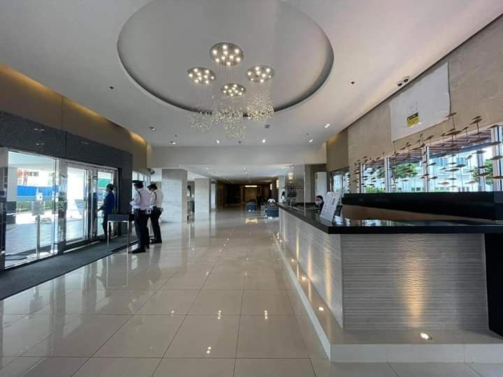 סטודיו סטנדרט עם מרפסת, Rhm Condostaycation At Sea Residence