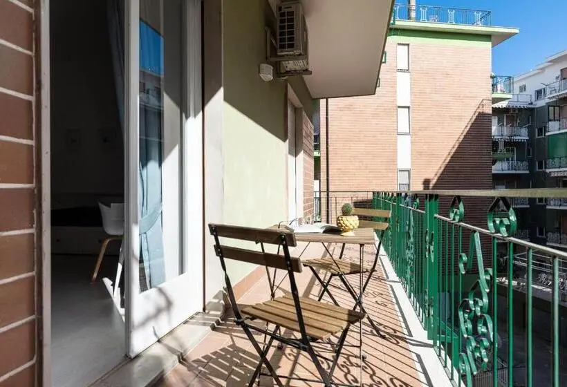 バルコニー付スタンダード４ベッドルーム, B&b Sapore Di Mare