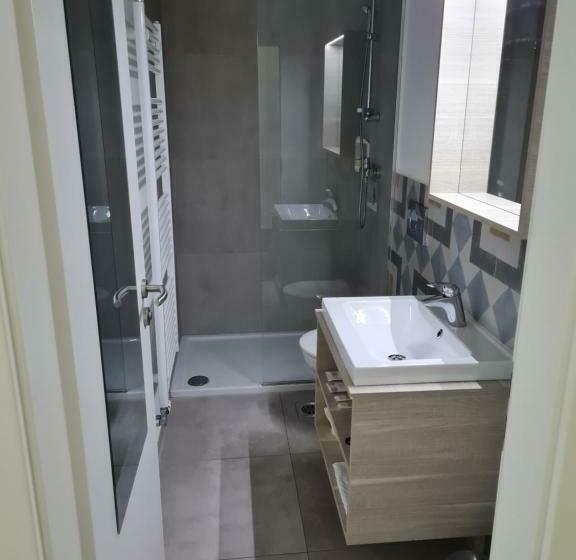 اتاق استاندارد, Azurs Ljubljana